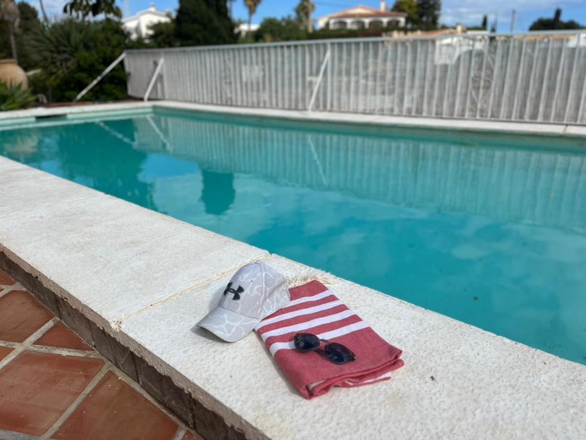 Habitaciones En Casa Miguel Caleta De Velez Eksteriør bilde