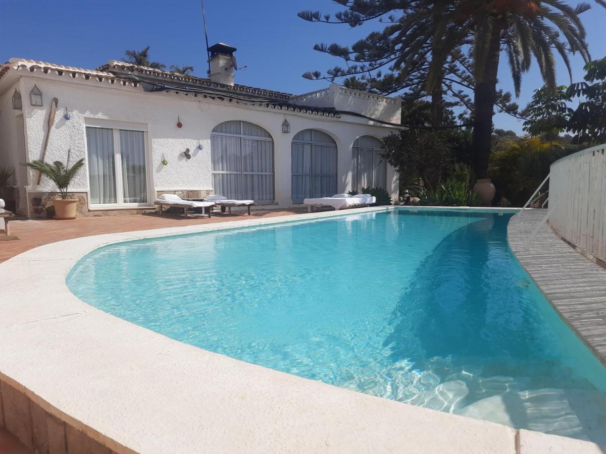 Habitaciones En Casa Miguel Caleta De Velez Eksteriør bilde