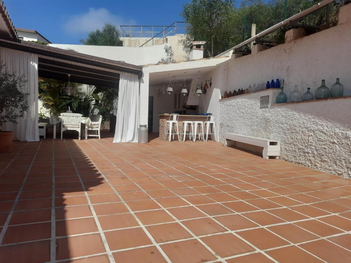 Habitaciones En Casa Miguel Caleta De Velez Eksteriør bilde